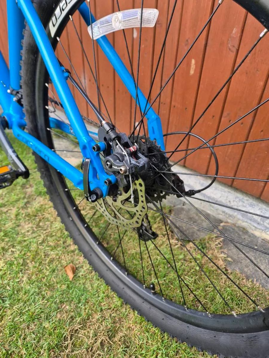 Carrera 27.5 Bicycle - Image 4