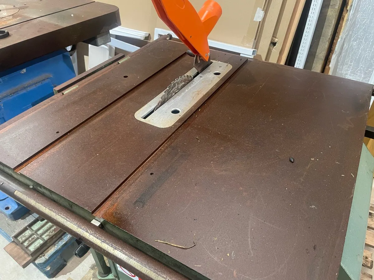 3 phase table saw with easy brake - Image 1