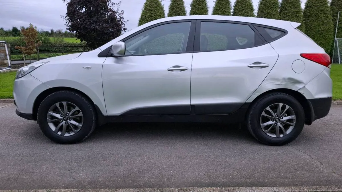 2015 Hyundai IX35 Diesel Full Service History - Image 4