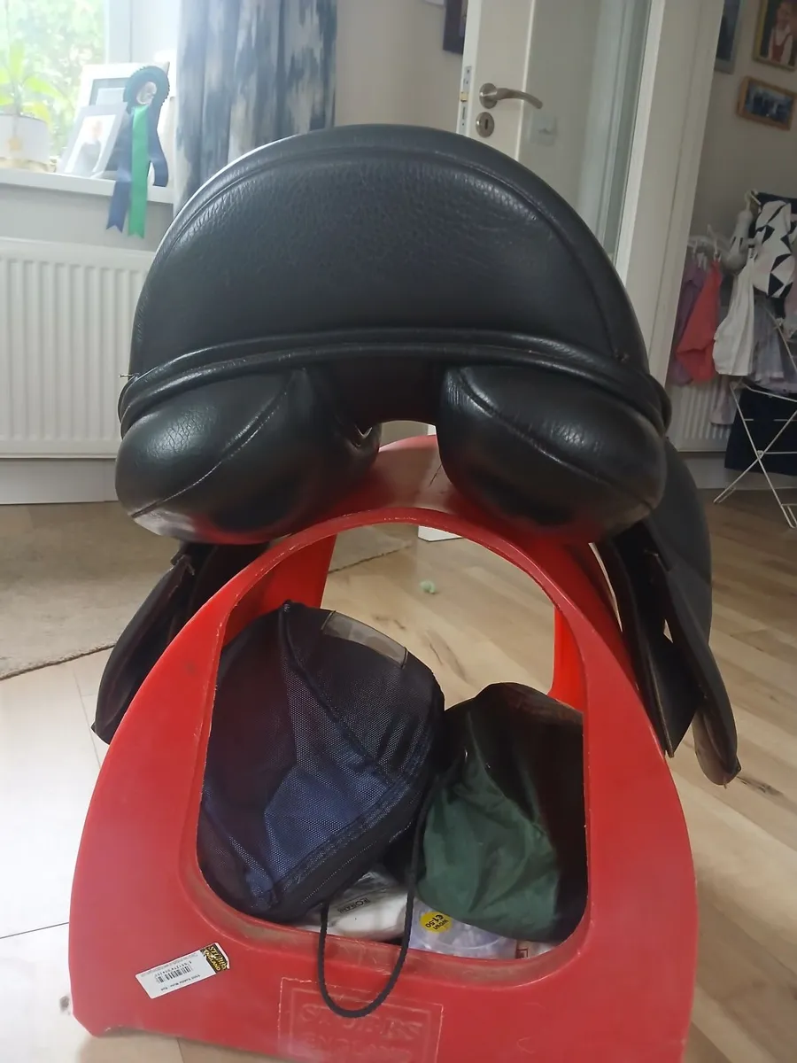 Saddle Kent & Masters 17 1/2in Brown - Image 3