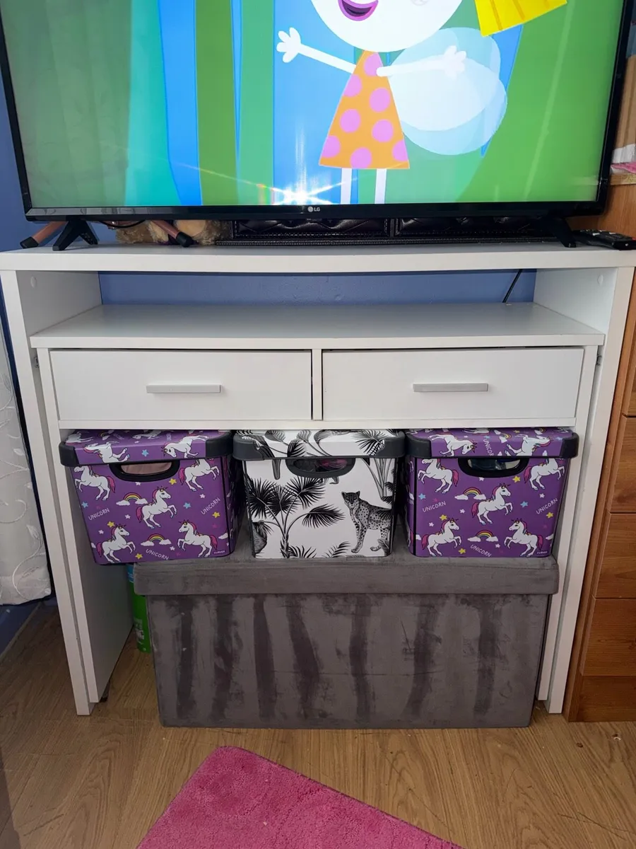 Pull Out Desk - Image 3