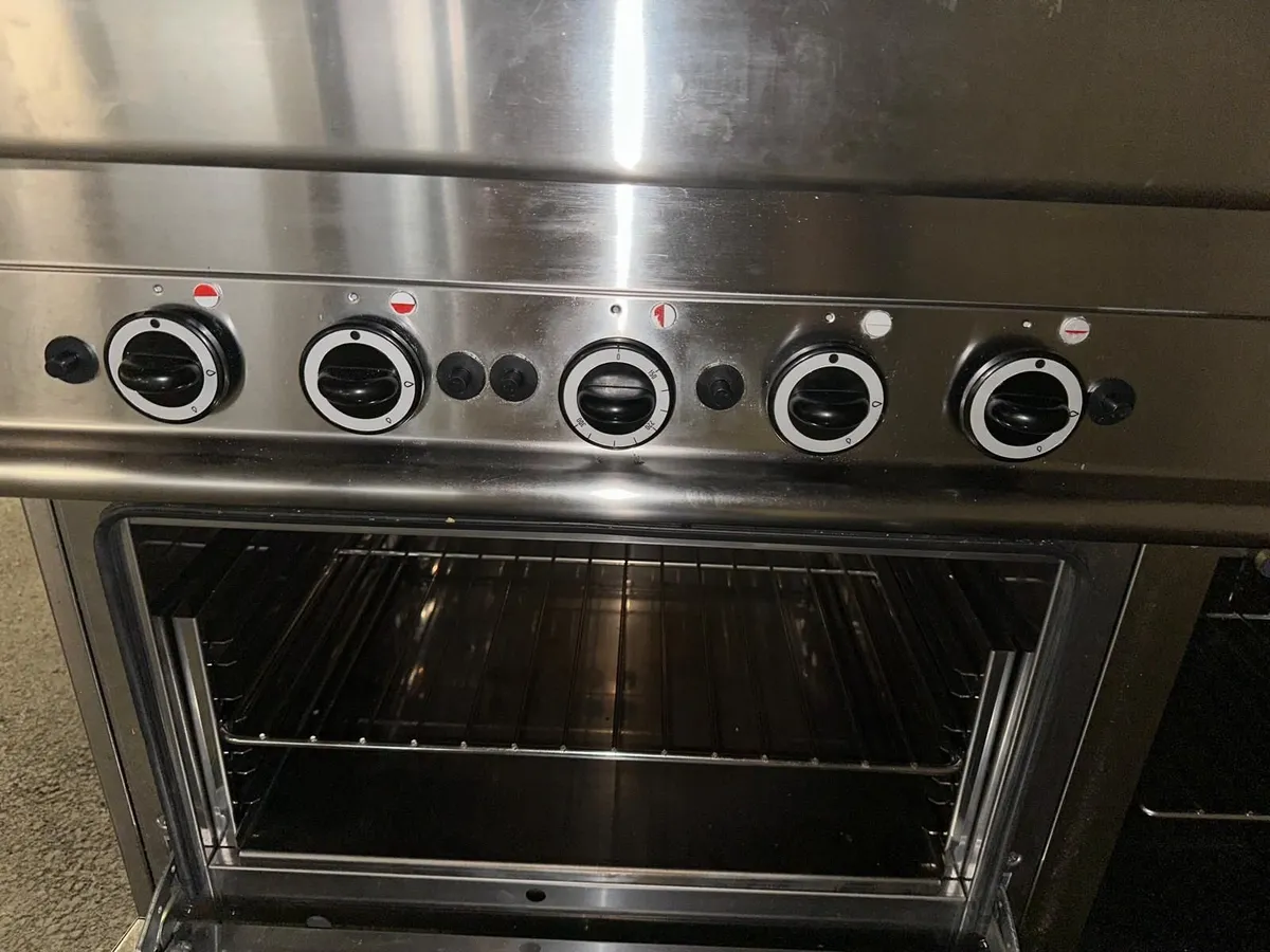 6 Ring LPG Cooker Oven - Image 3