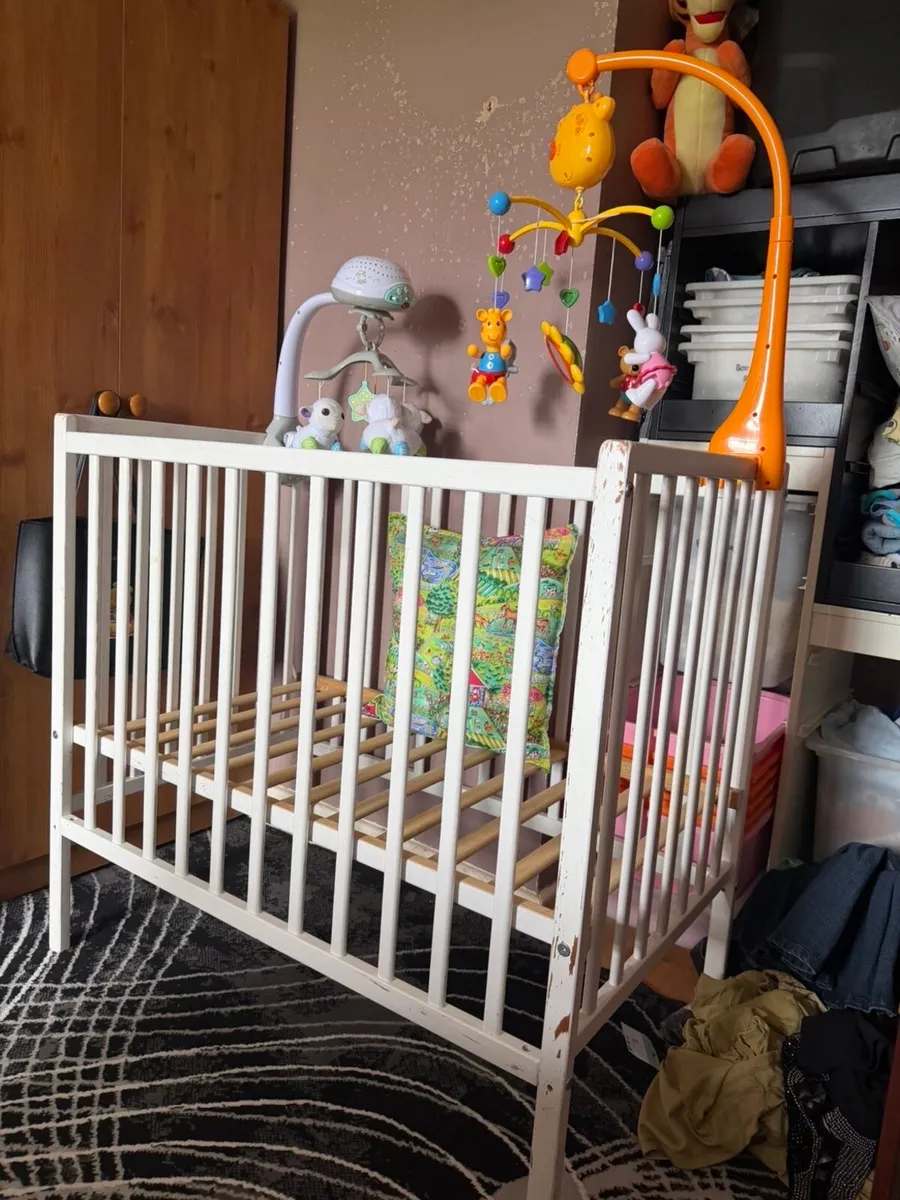 White Baby Cot - Image 1