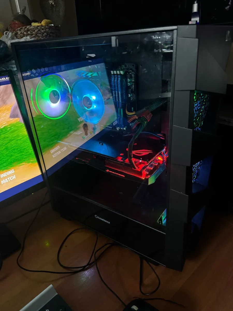 Custom gaming setup - Image 2