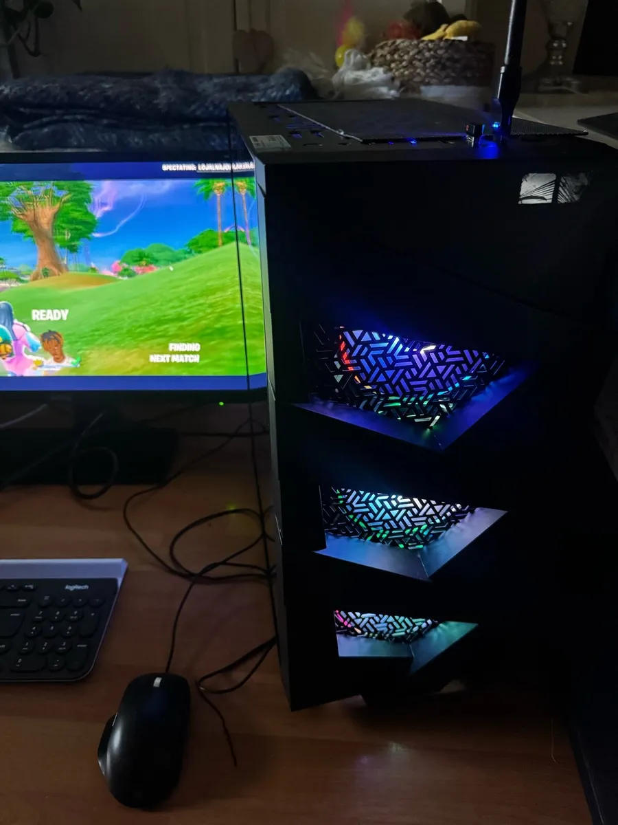 Custom gaming setup - Image 3