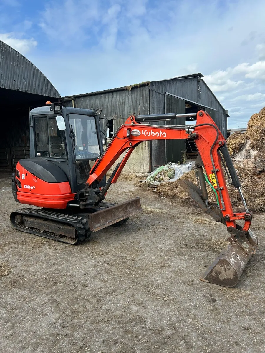 Kubota 3 tonne digger - Image 1