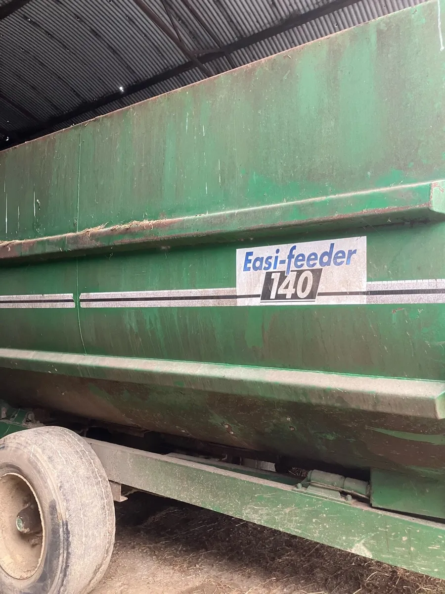 Keenan 140 Diet Feeder - Image 1