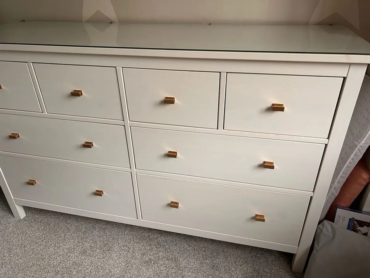 IKEA HEMNES Grey 8-Drawer Chest with Glass Top - Image 4