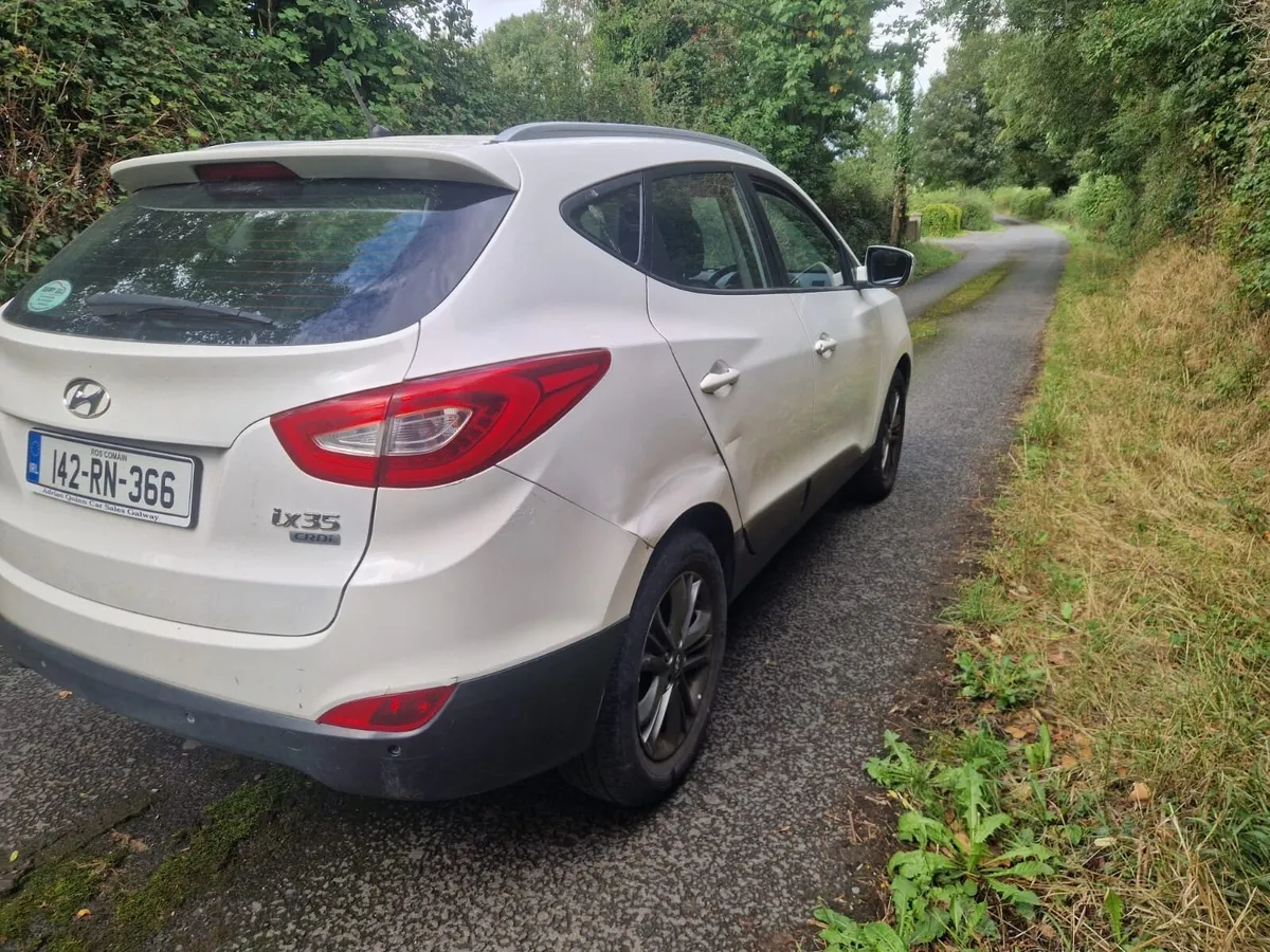 2014 Hyundai ix 35 - Image 2
