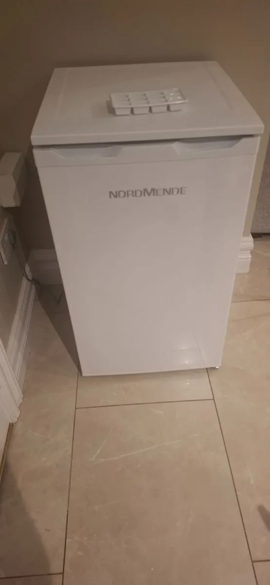 NordMende fridge - Image 2