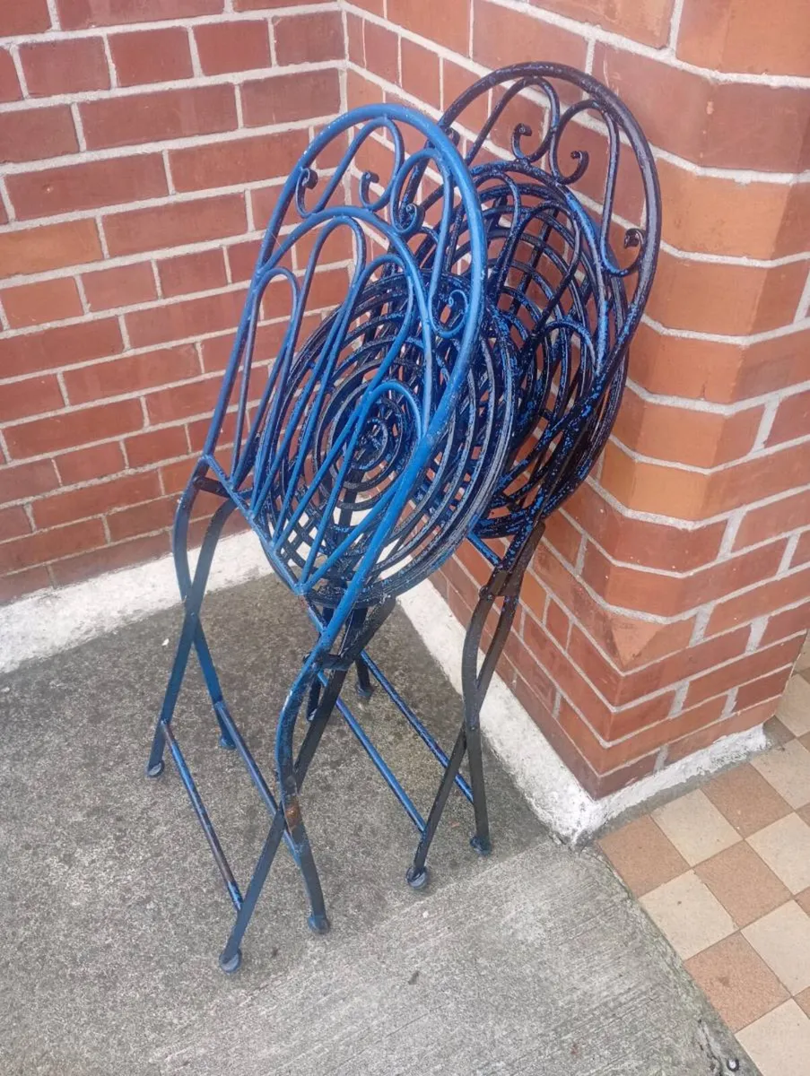2  Folding Iron Outdoor Chair - Image 3