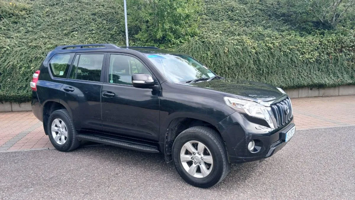 151 Toyota Land Cruiser 5 seater business €27,000 - Image 1