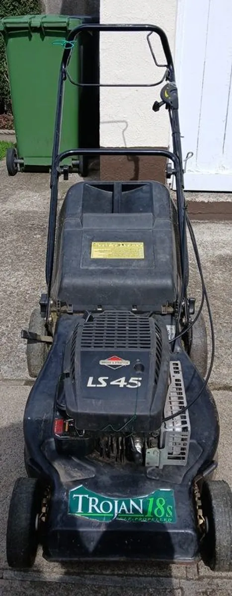 Lawnmower for sale