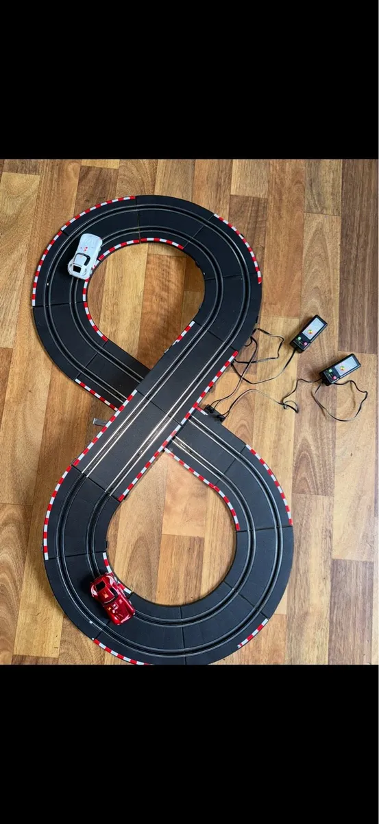 Race Track - Image 4