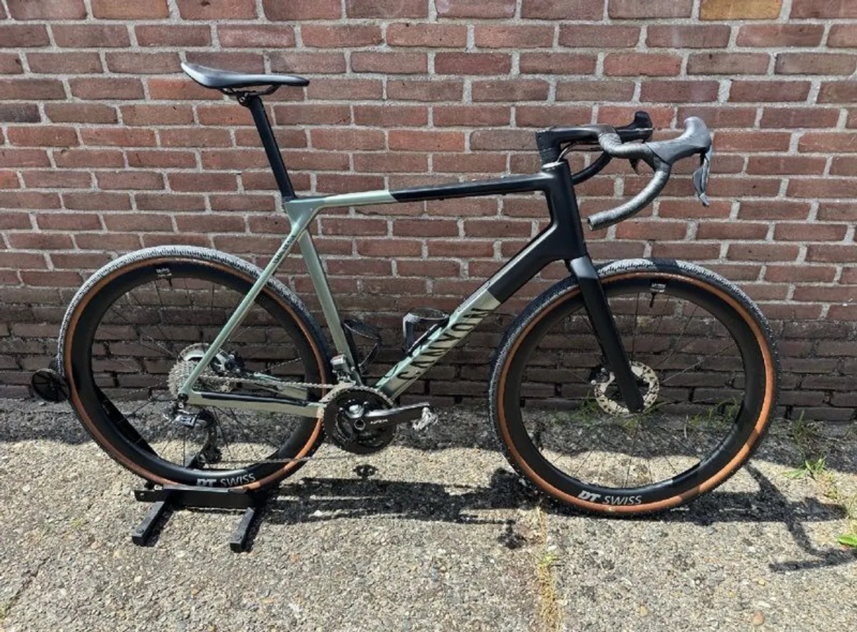 Canyon Grail CF SLX di2 2024 (XL) - Image 1
