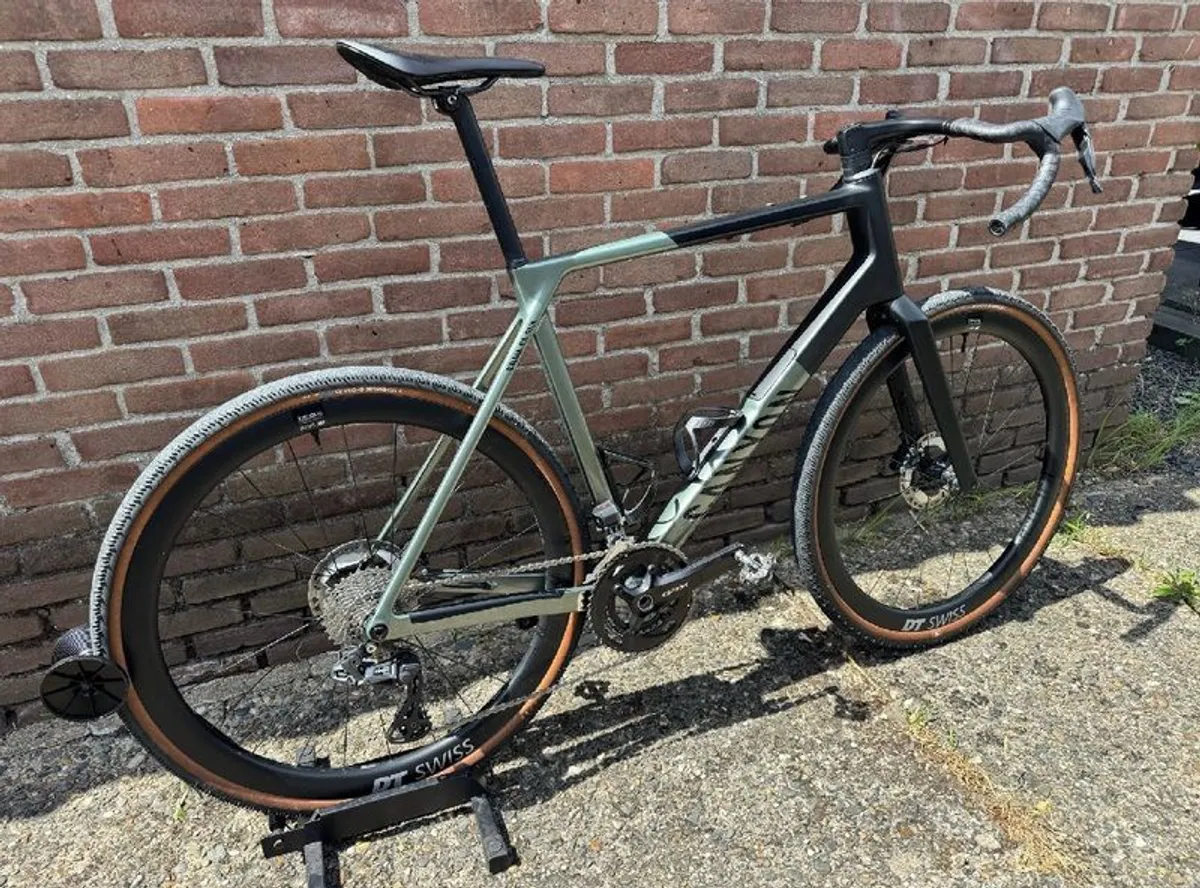 Canyon Grail CF SLX di2 2024 (XL) - Image 3
