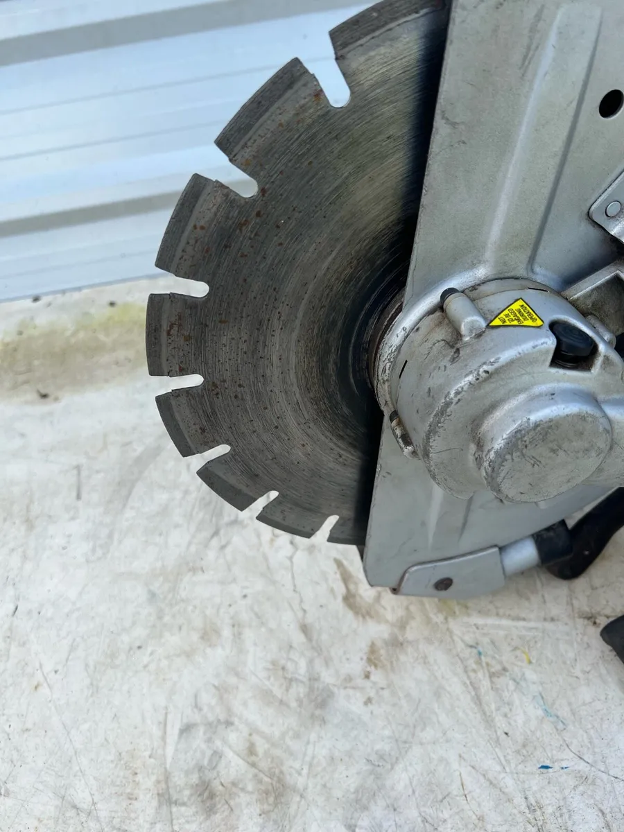 Electric Consaw Evolution 12 Inch 110 volt. - Image 2