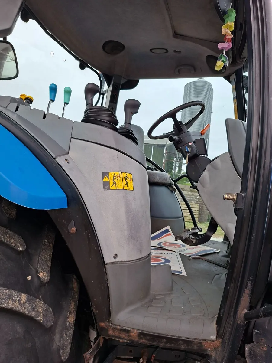 Tractor - Image 3