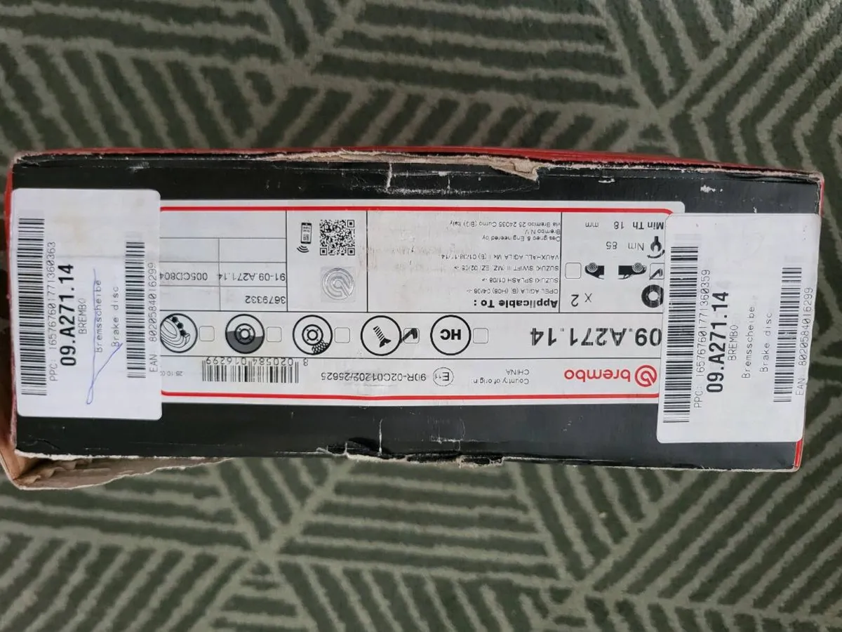 NEW BREMBO brake disc's and pads - Image 2