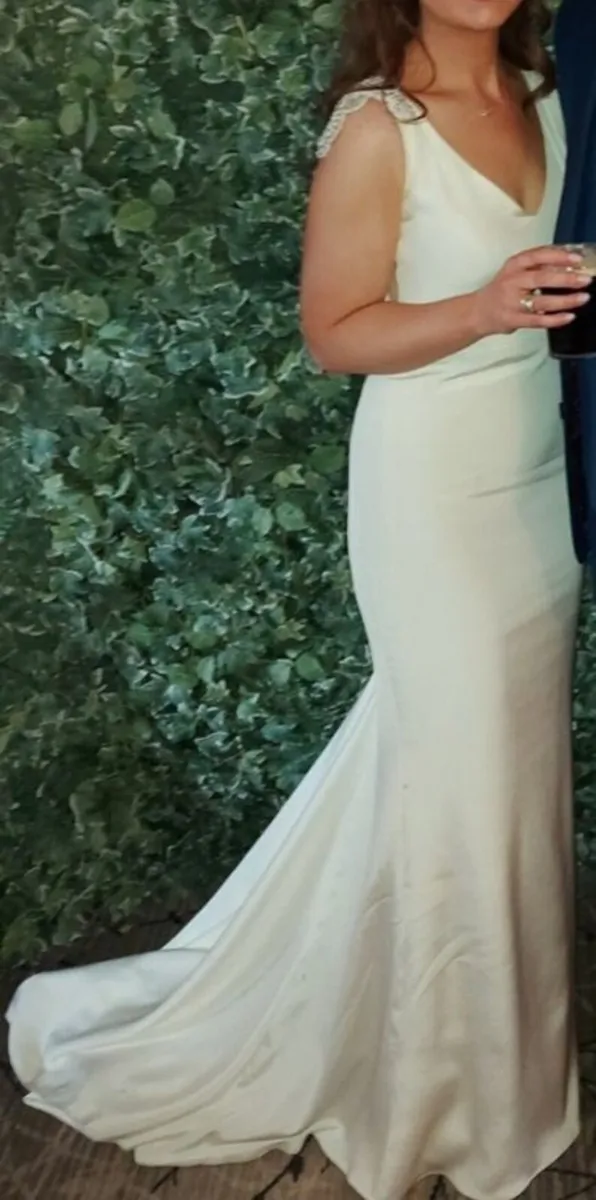 Wedding Dress, Veil, Headress,Shoes - Image 2