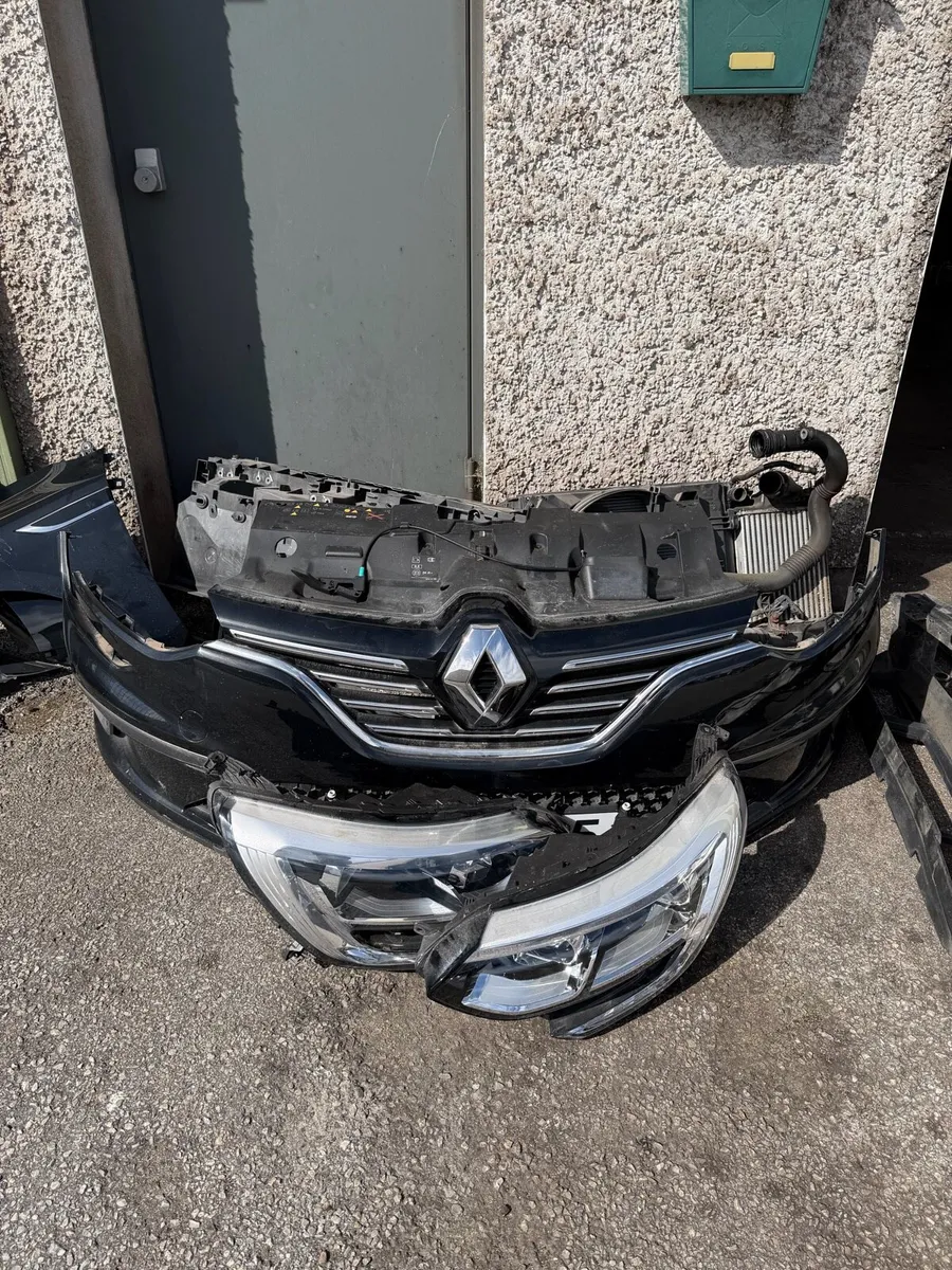 Complete front for Renault Megane GT 2018 - Image 2