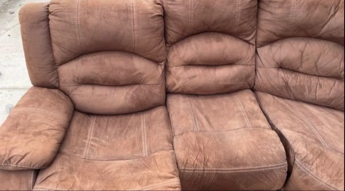 Brown recliner corner sofa - Image 2