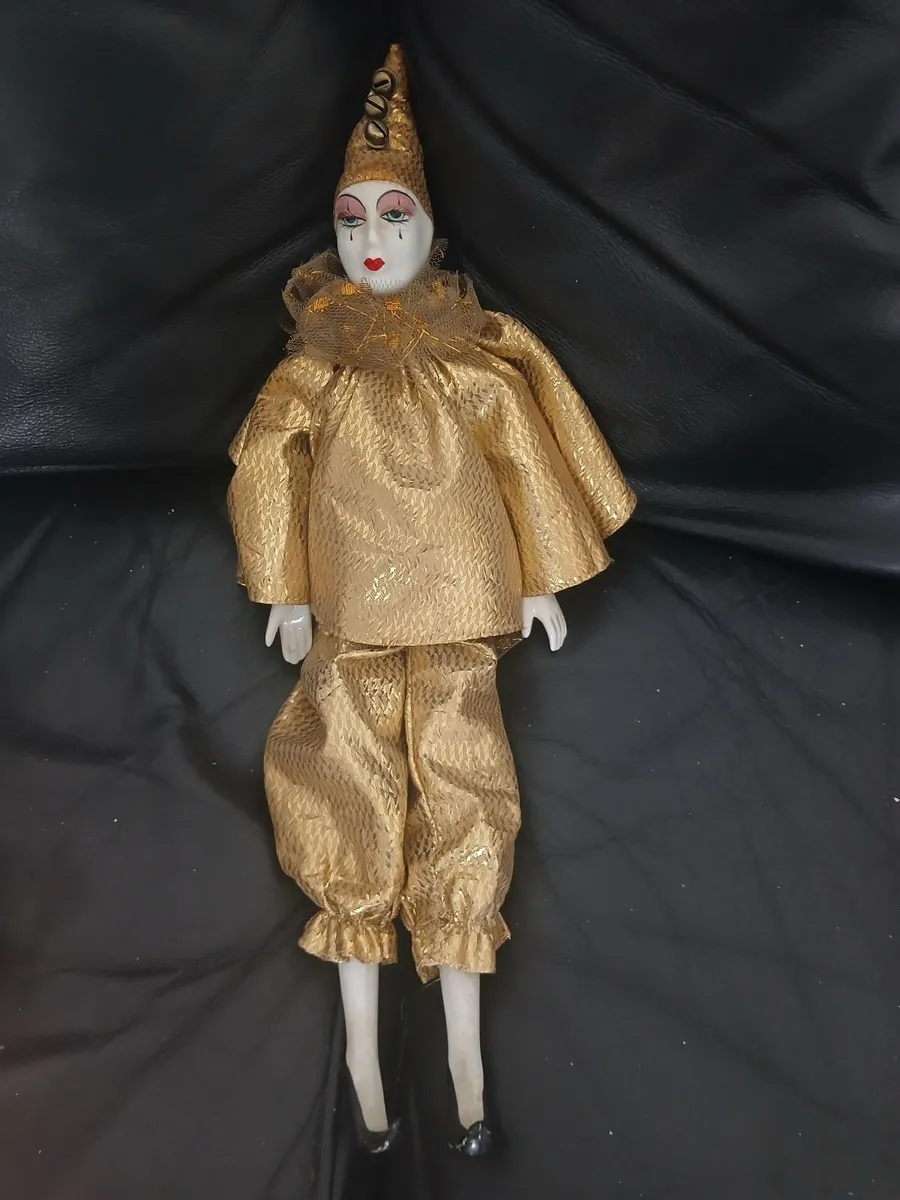 Vintage Pierrot Doll from 1980s - Image 4