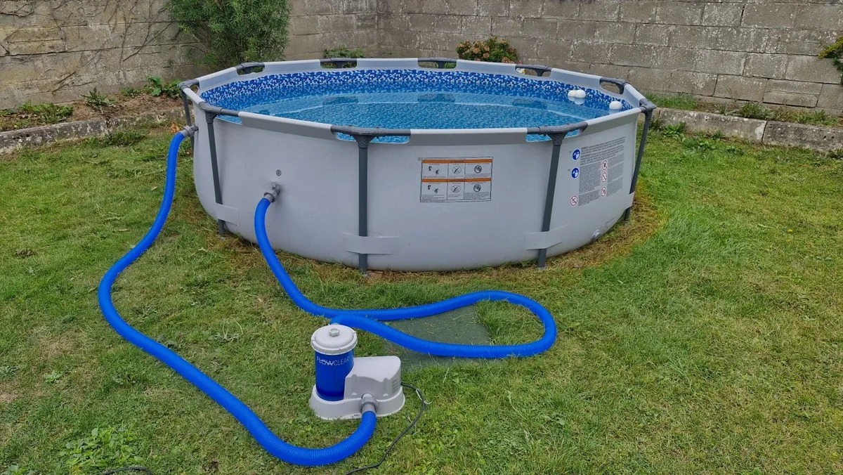 Bestway Steel Pro MAX 3.05m Pool + Upgraded Pump - Image 1