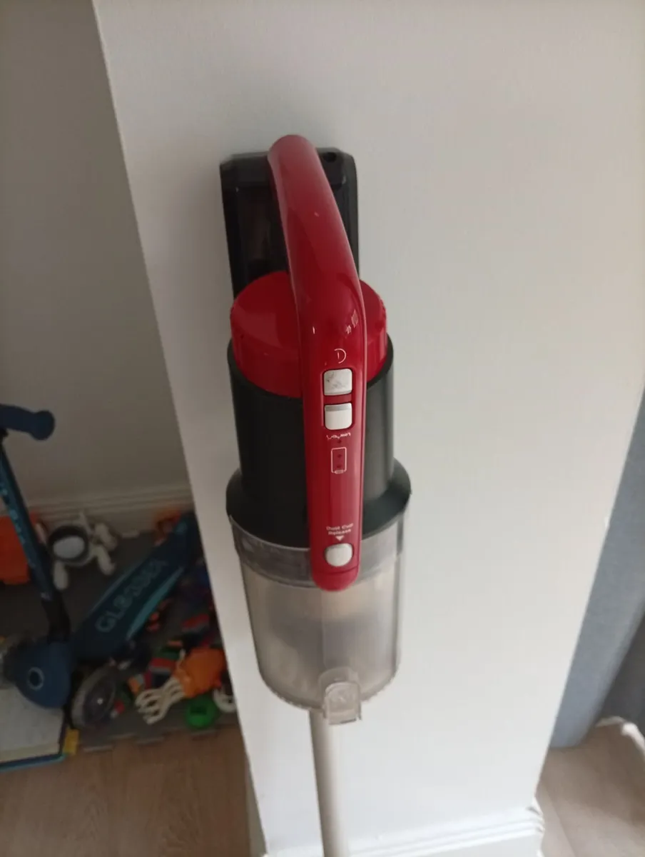 Cordless hoover - Image 4