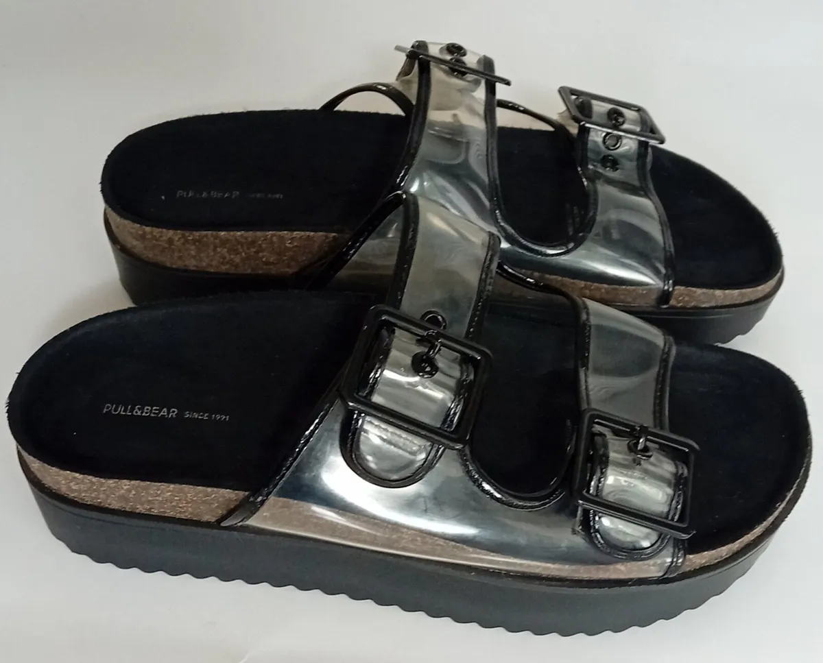 Woman Shoes - Image 1