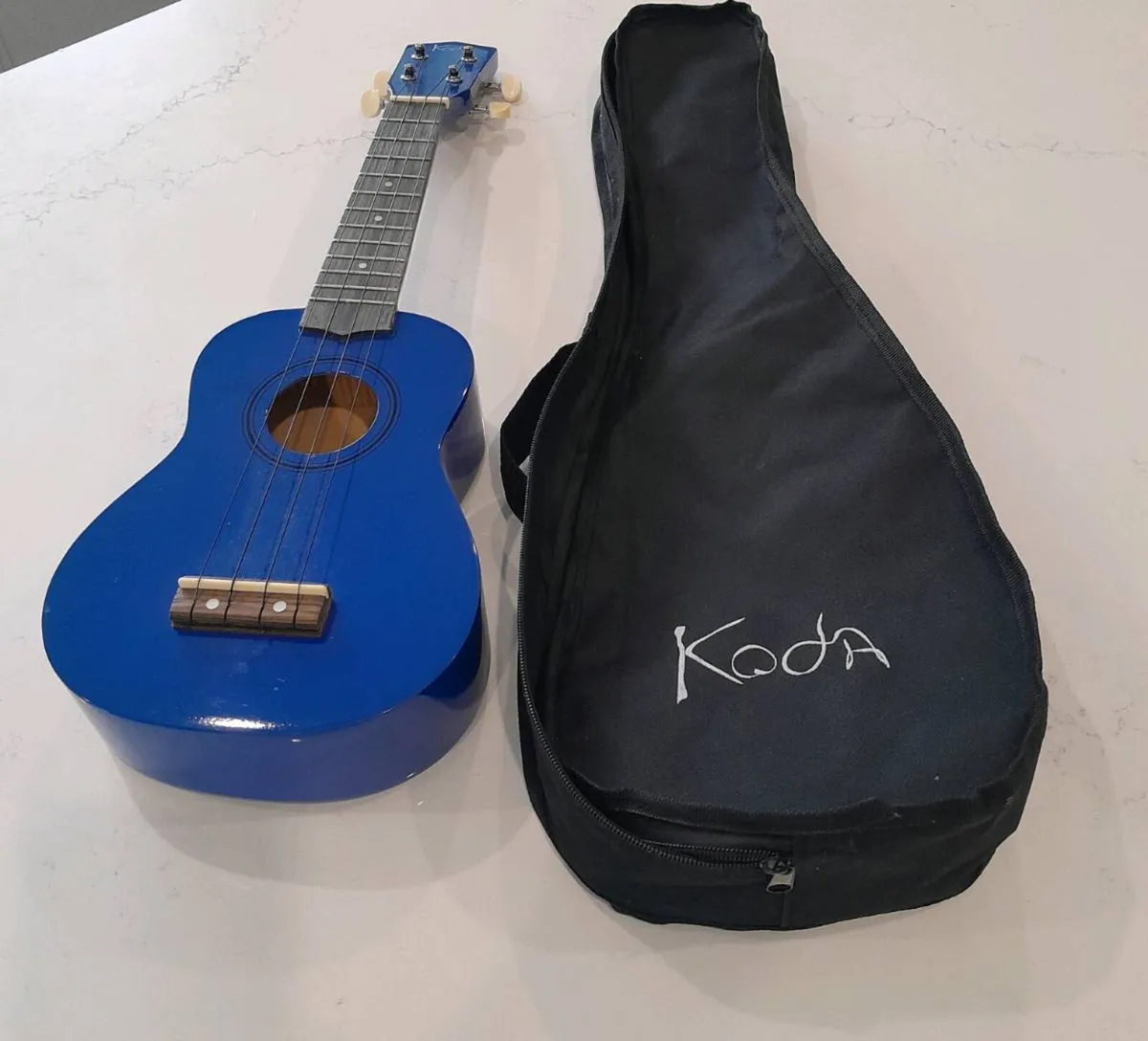 Ukelele, blue Koda - Image 1