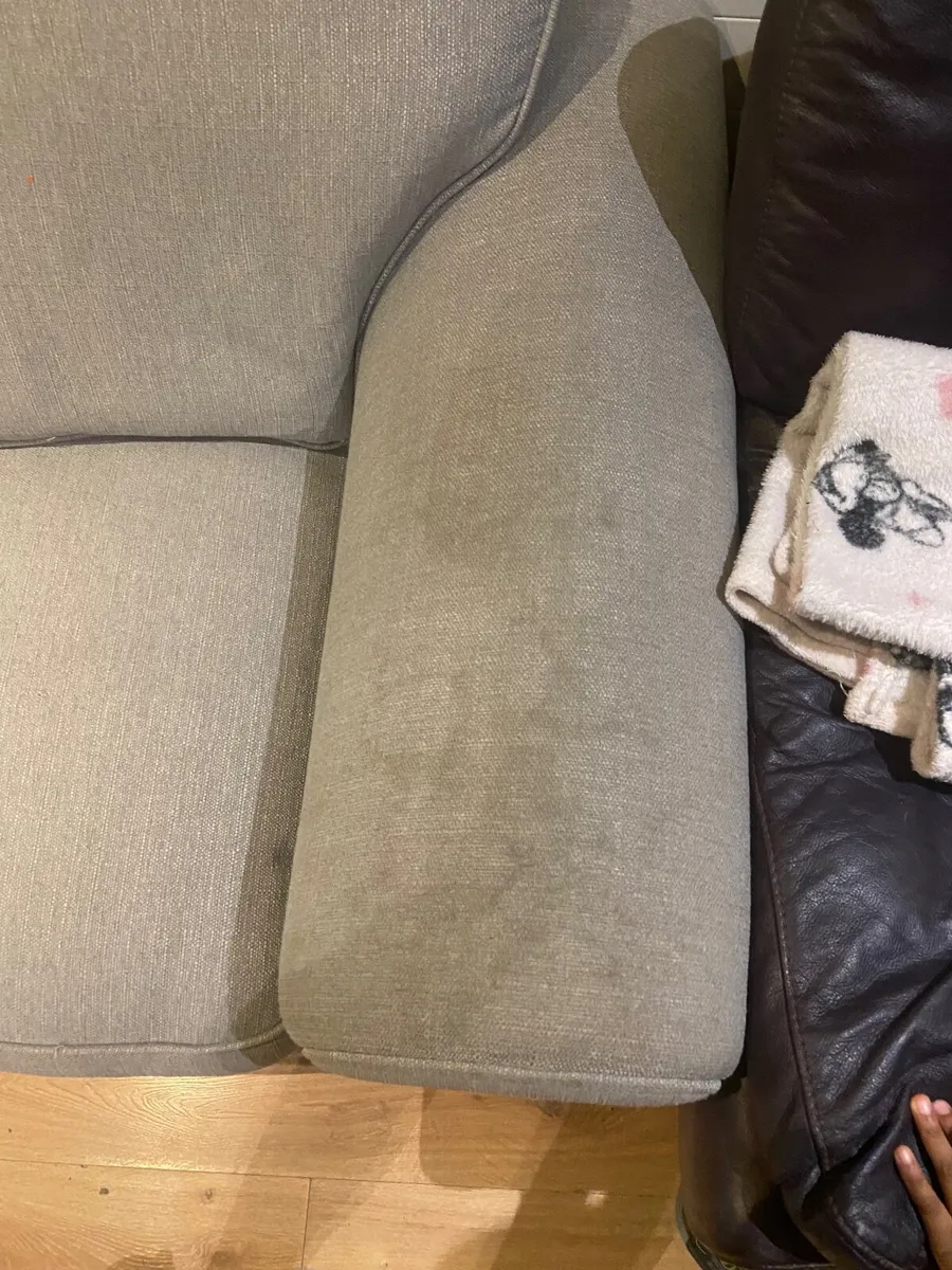 Couch free to go - Image 4