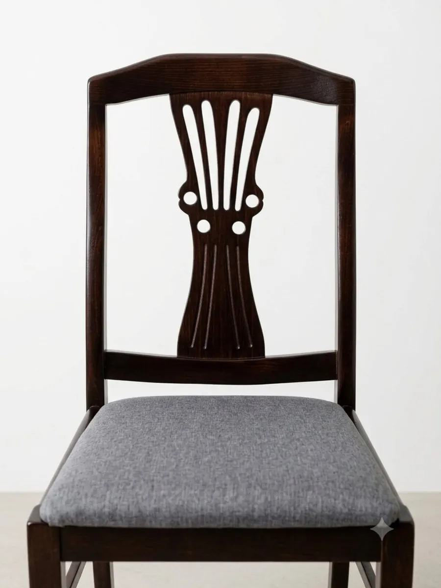 4 solid wood chairs - Image 3