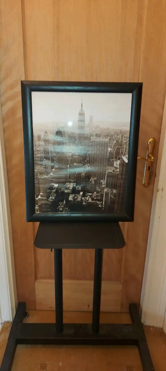 Vintage Downton New York City Skyline. - Image 1