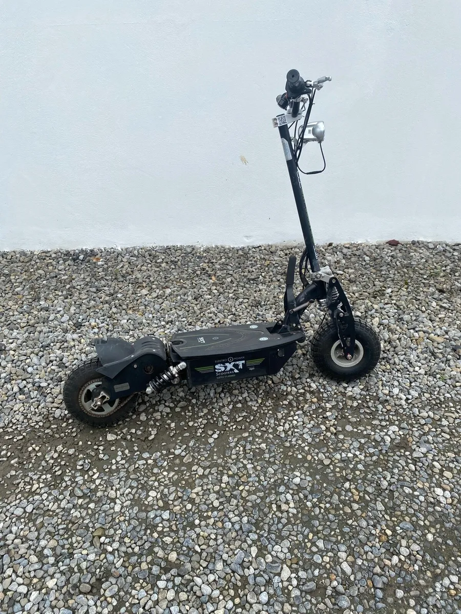 Electric scooter - Image 1