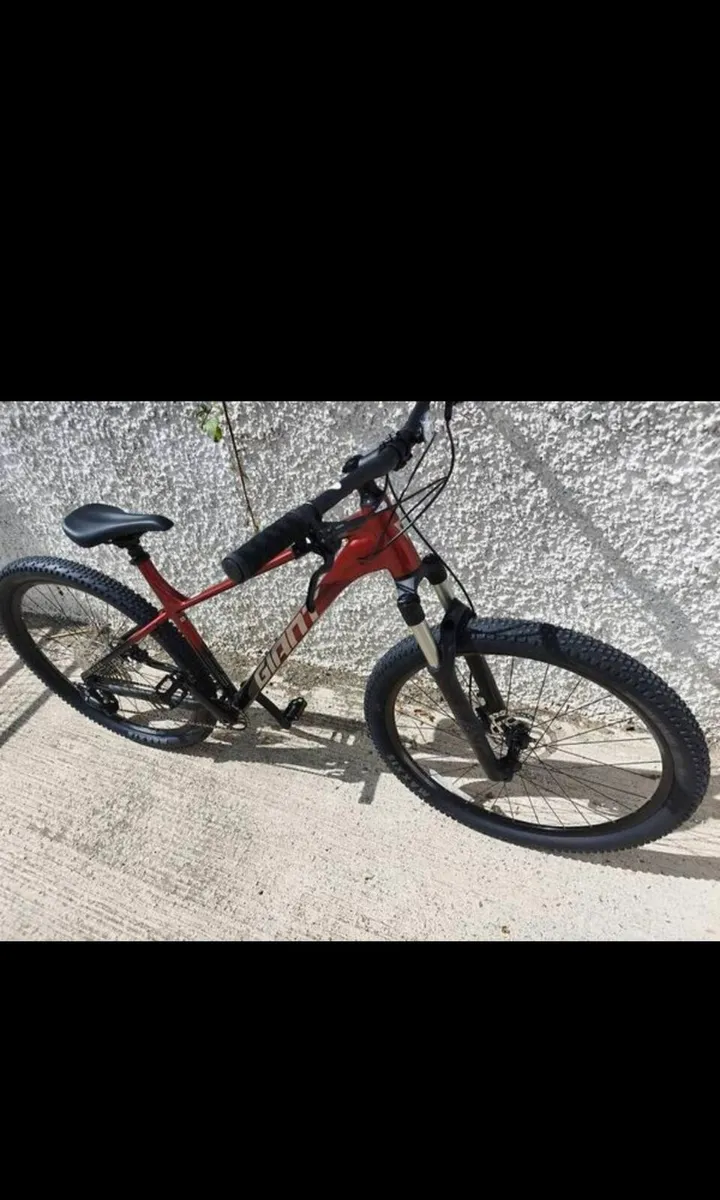 Giant Talon 0 27.5 Mountain Bike In Mars Dust/Blac - Image 2