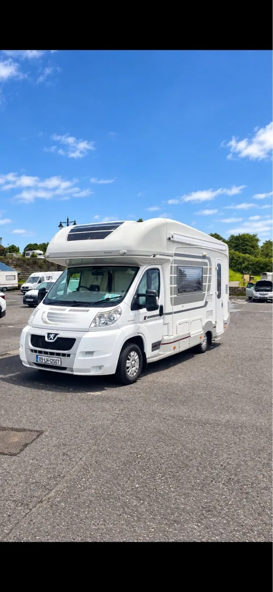 2009 Autosleeper Broadway 4 Berth - Image 1