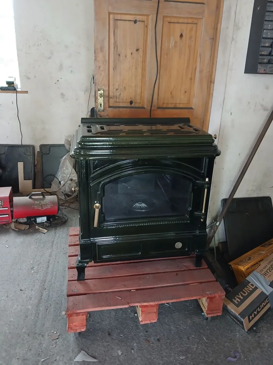 Nestor Martin/Efel 9kw Oil stove Reconditioned - Image 2