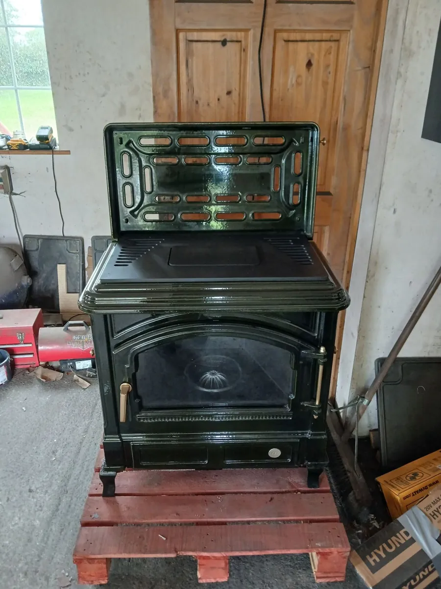Nestor Martin/Efel 9kw Oil stove Reconditioned - Image 1