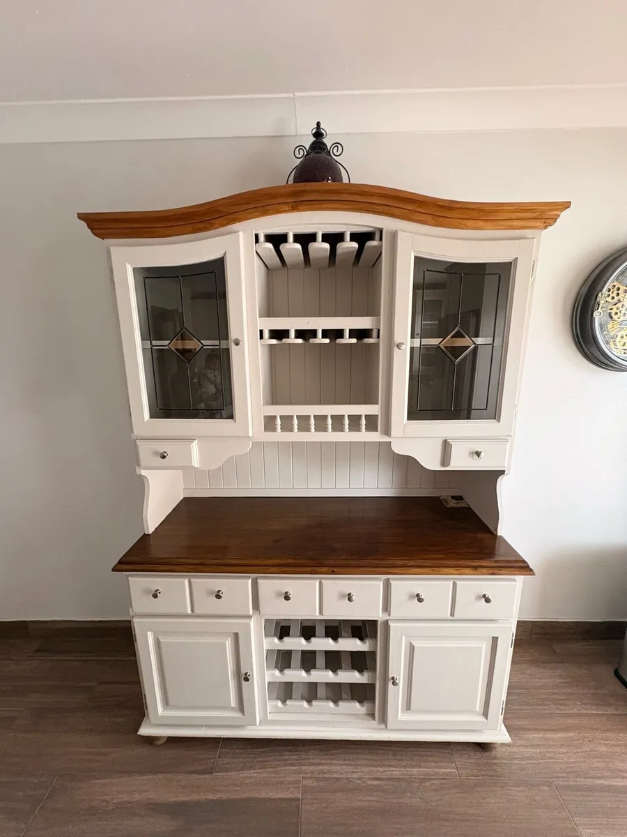 Kitchen dresser - Image 1
