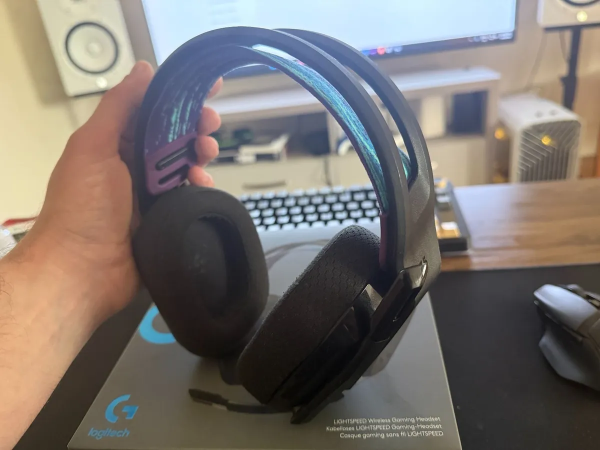 LOGITECH G535 LIGHTSPEED Wireless Gaming Headset - Image 2