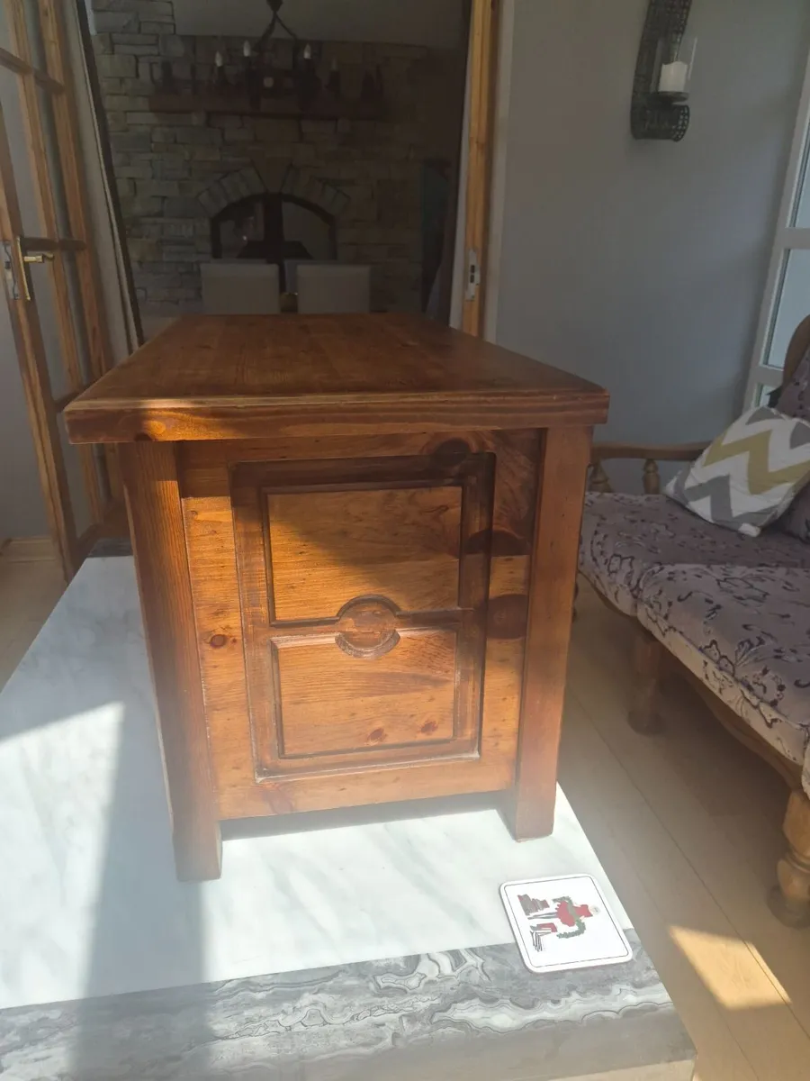 Blanket Box - Image 3