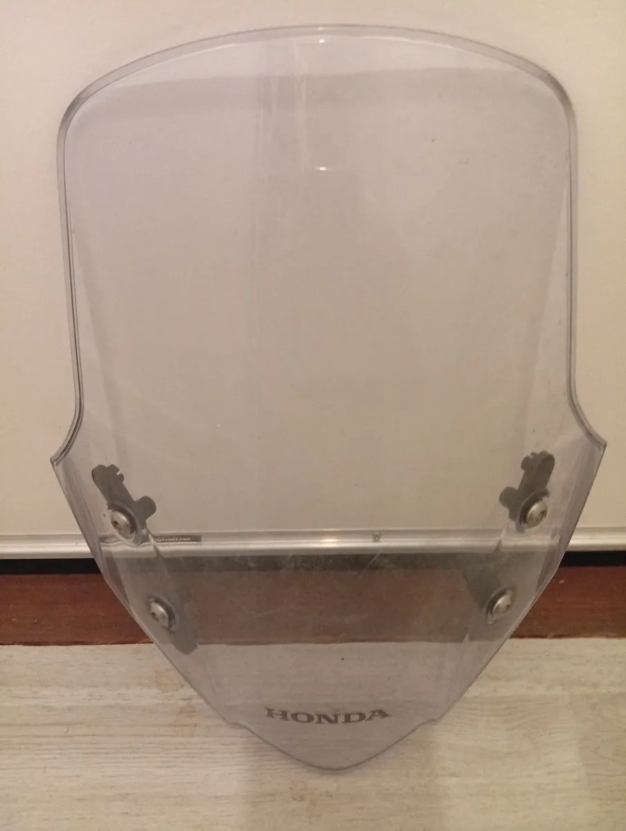 Original Universal Honda Moto Windshield - Image 1
