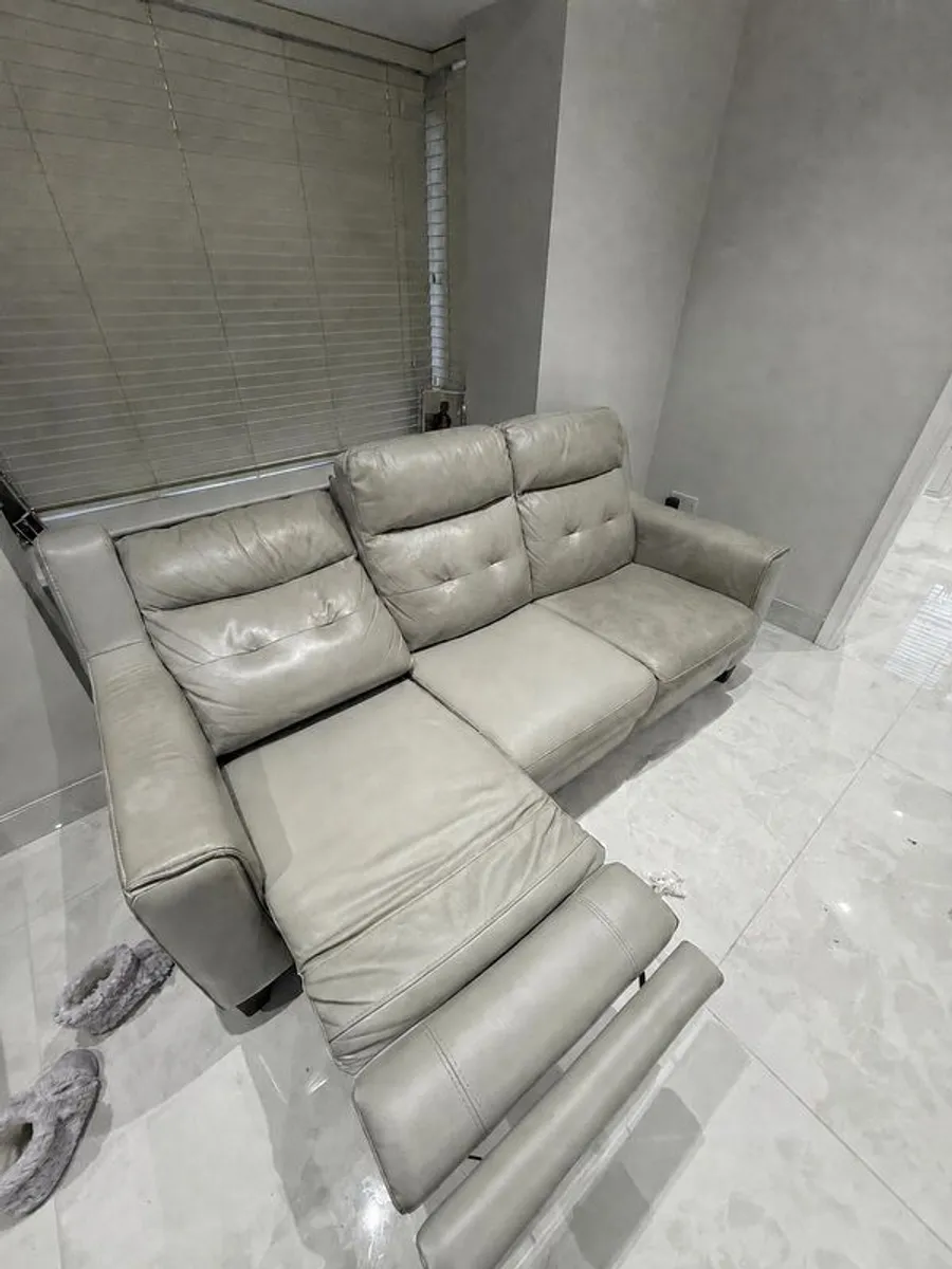 3 Seater Harvey Norman Estel Leather Power Recliner Sofa