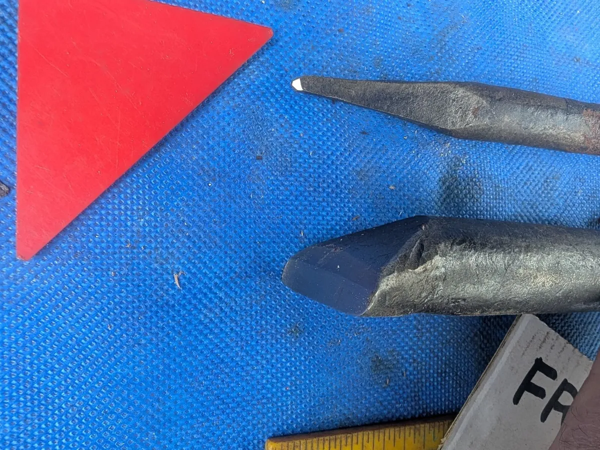 Two Stone Masons Tools - Image 4
