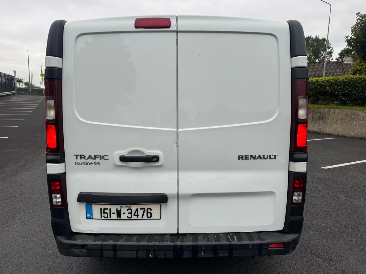 Renault Traffic - Image 3