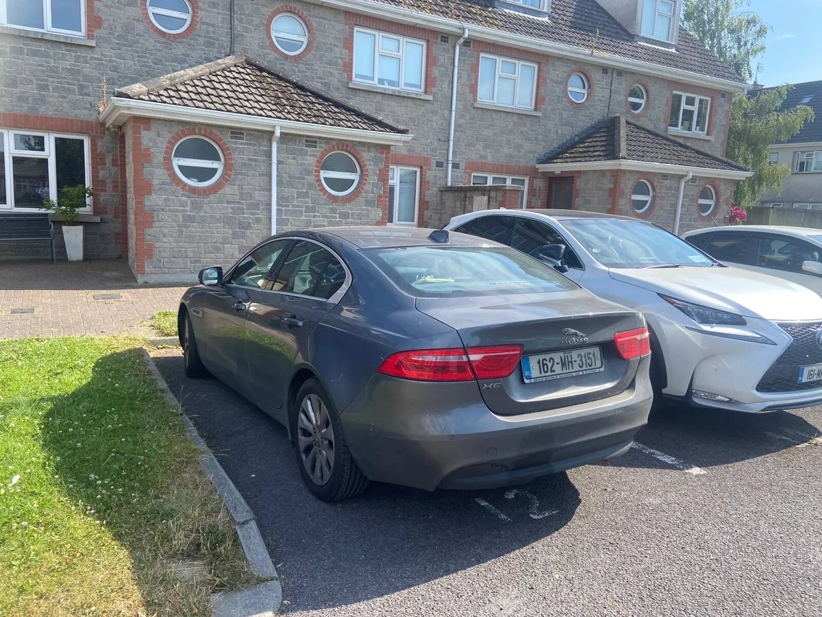 Jaguar XE 2016 diesel- Spares or Repair - Image 4