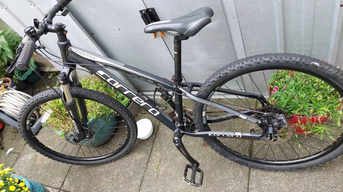 Carrera Vengeance Mountain Bike Disc Brakes - Image 3
