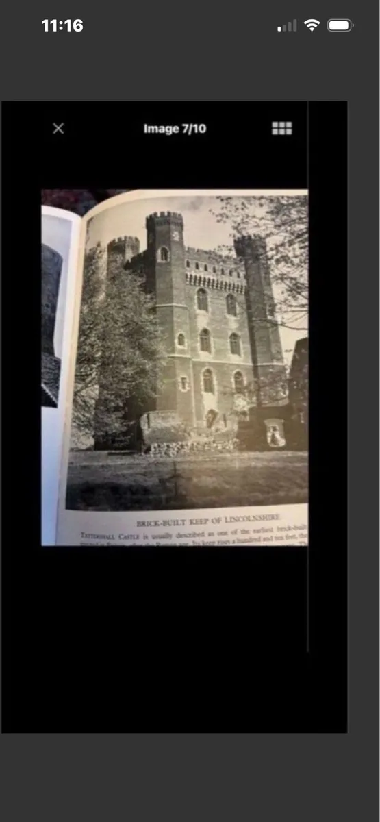 Castles & Manor Houses - Image 1