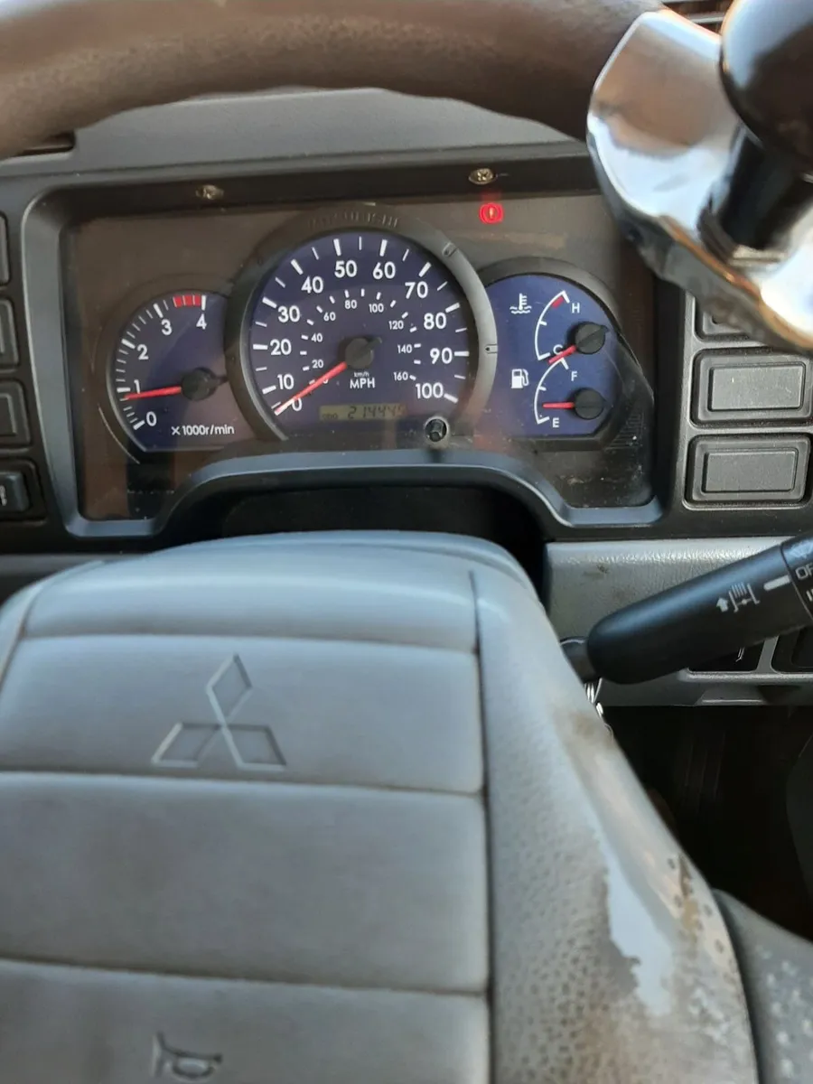 Mitsubishi Canter 2005 - Image 4